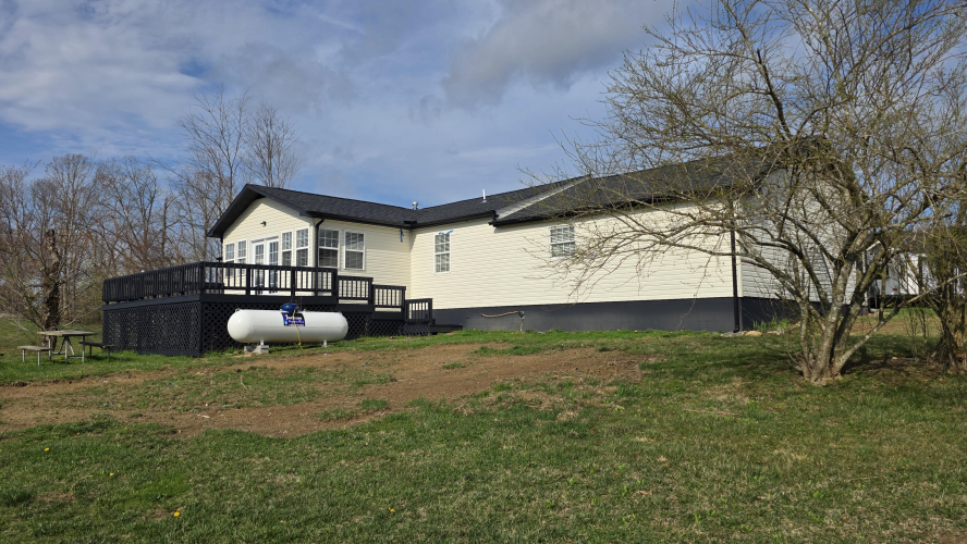 Listing Image 5