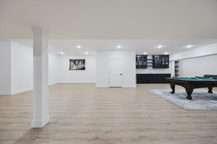 Listing Image 55