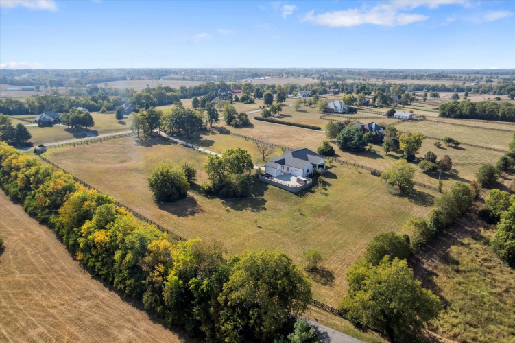 Listing Image 80