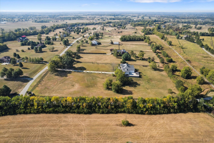 Listing Image 81