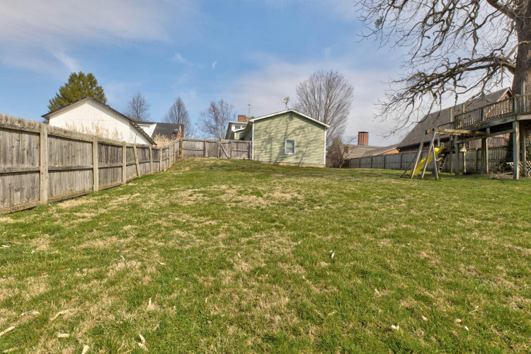 Listing Image 32