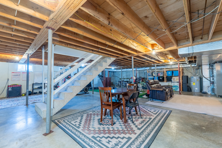 Listing Image 58