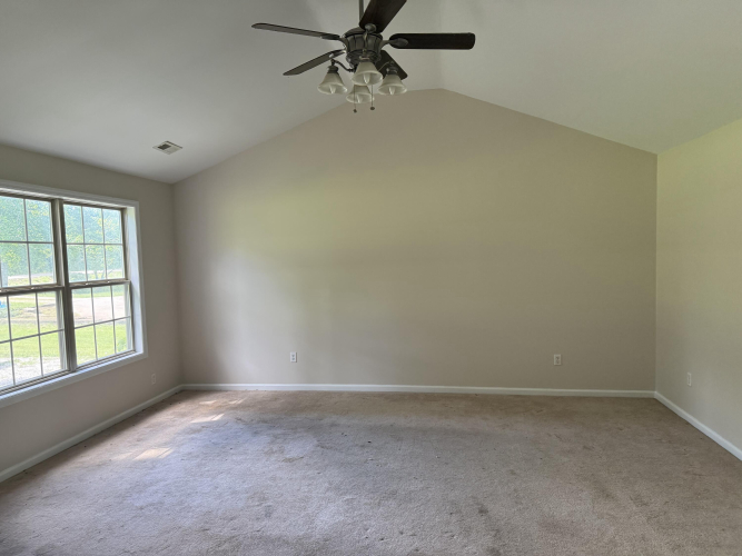 Listing Image 28