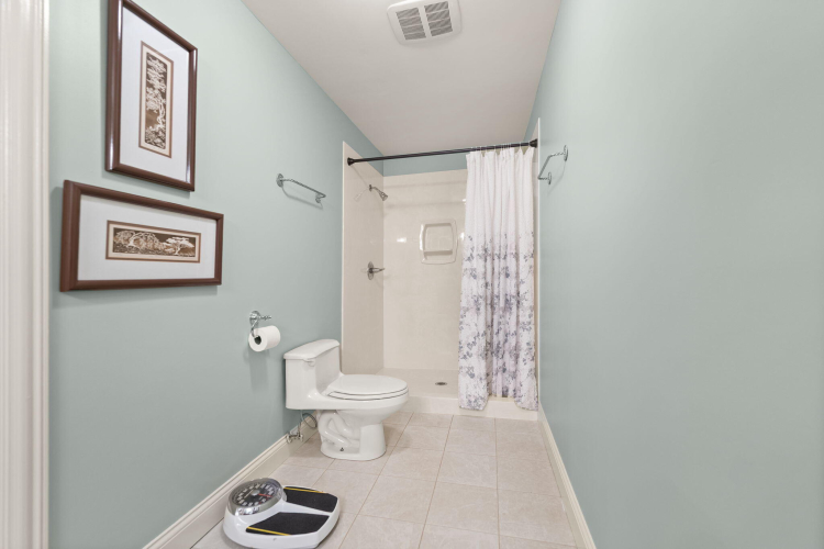 Listing Image 109