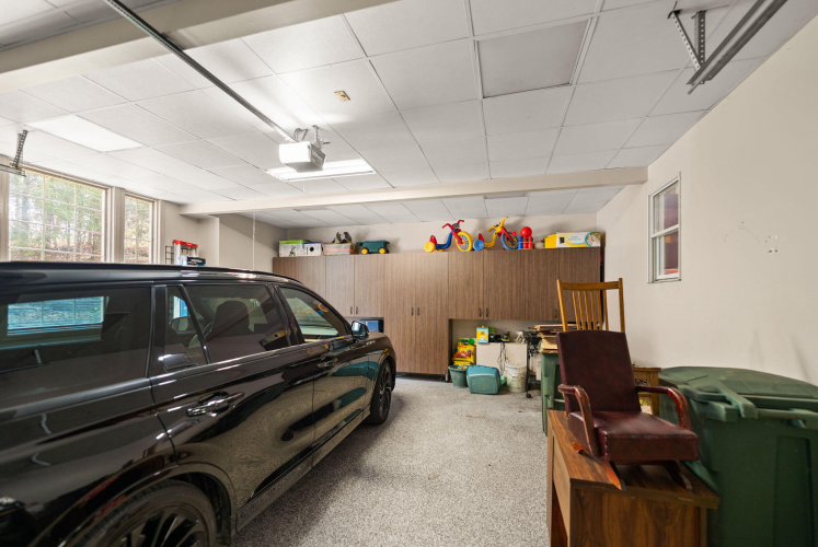 Listing Image 143