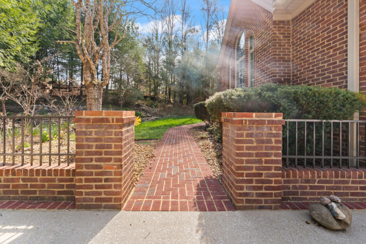 Listing Image 151