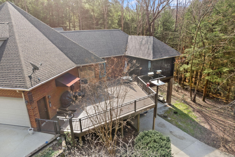 Listing Image 174
