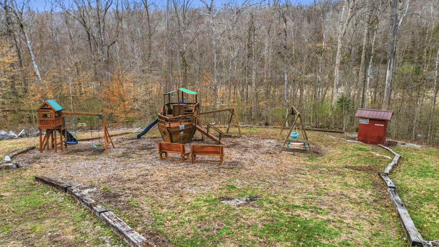 Listing Image 36