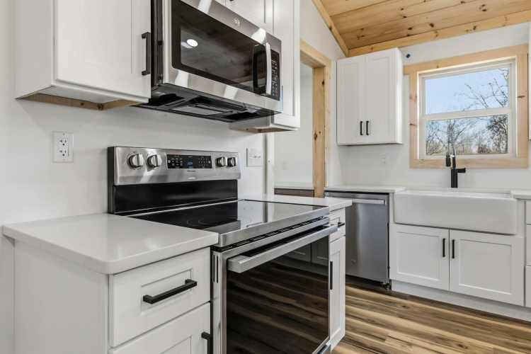Listing Image 15