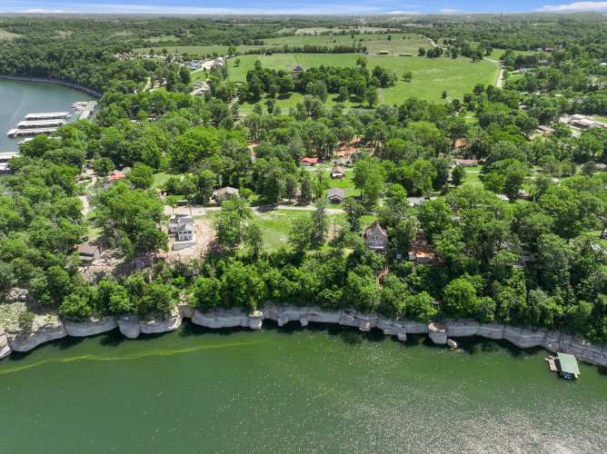 Listing Image 16