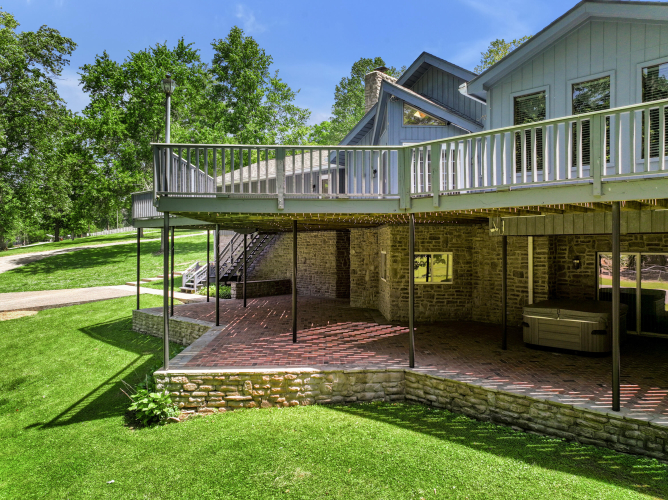 Listing Image 6