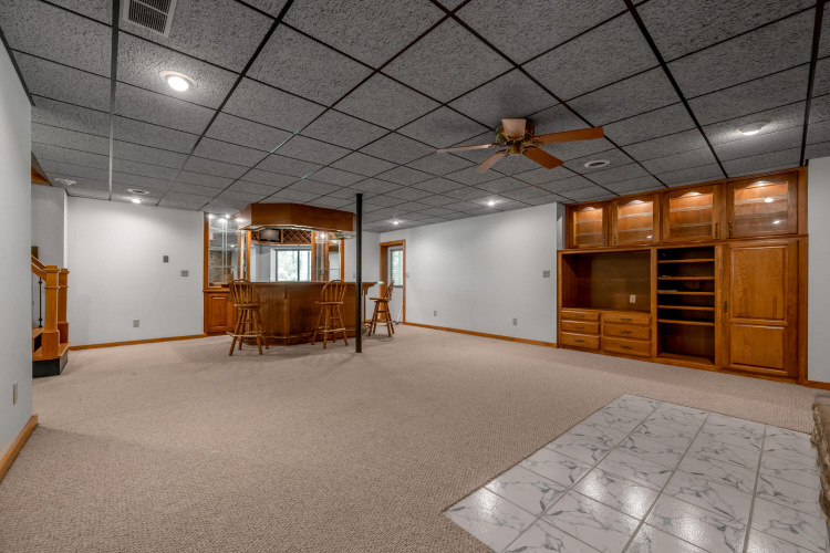 Listing Image 63