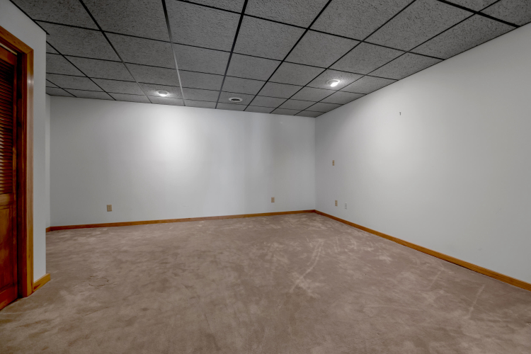 Listing Image 70