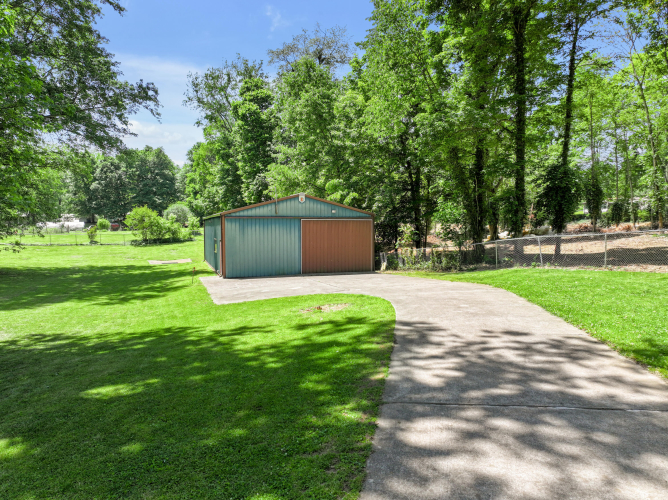 Listing Image 84