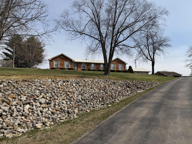 Listing Image 42