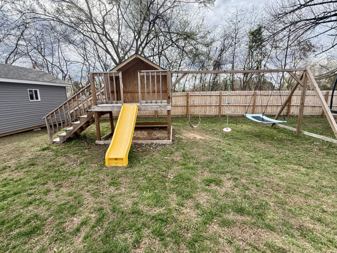 Listing Image 30