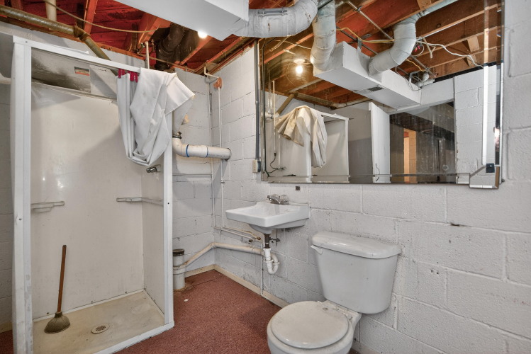 Listing Image 22