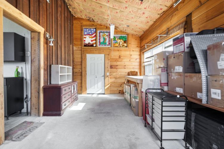 Listing Image 63