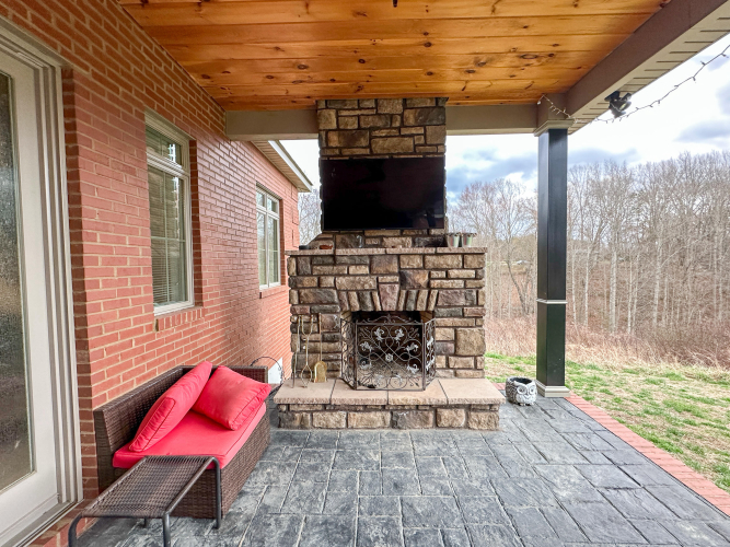 Listing Image 52