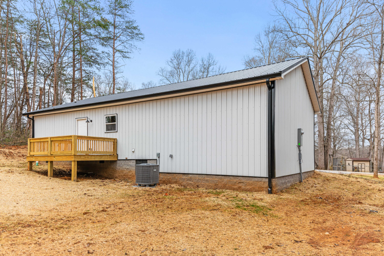 Listing Image 16