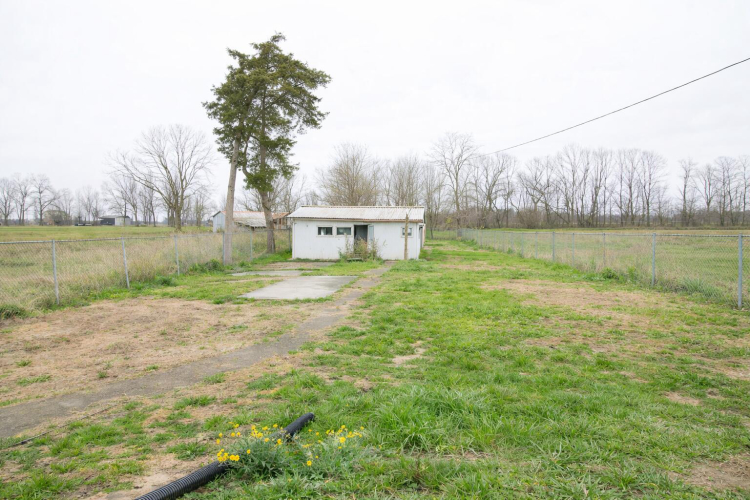 Listing Image 26