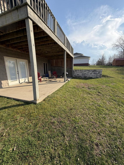 Listing Image 4