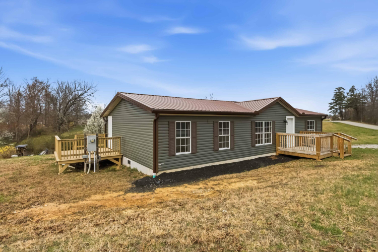 Listing Image 5