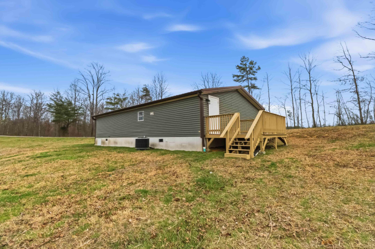Listing Image 44