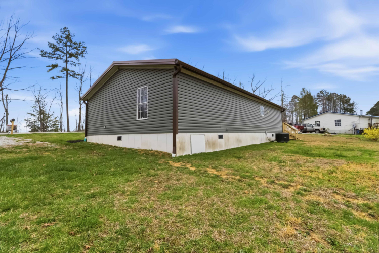 Listing Image 45