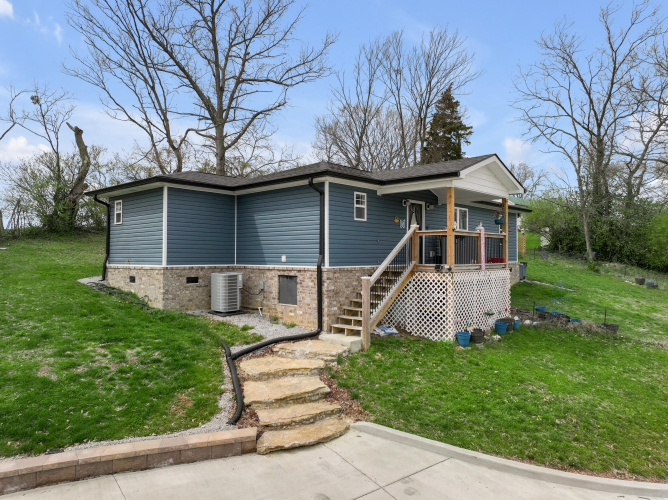 Listing Image 44