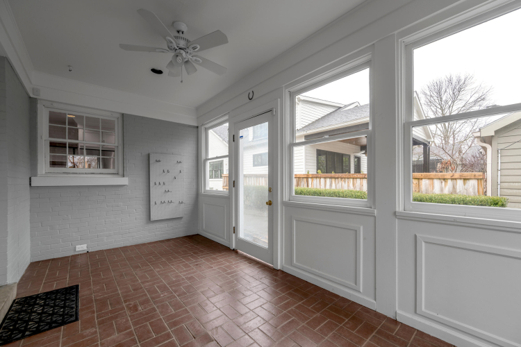 Listing Image 59