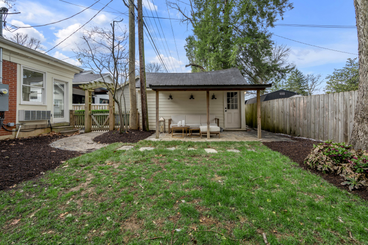 Listing Image 66