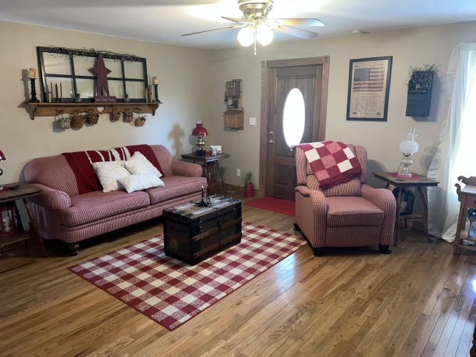 Listing Image 42