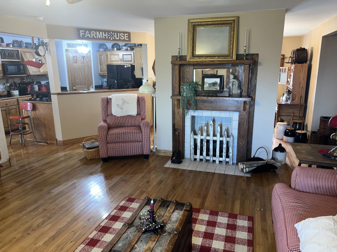 Listing Image 43