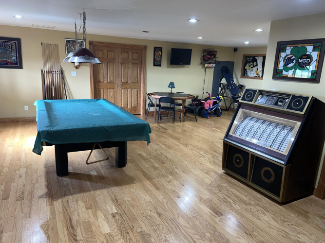 Listing Image 62