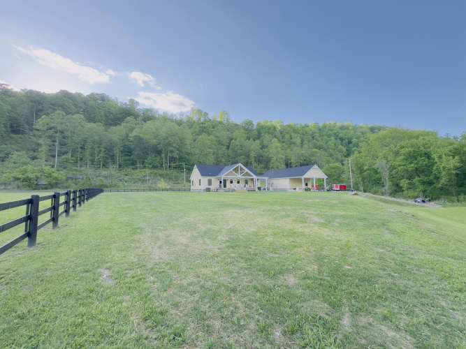 Listing Image 46