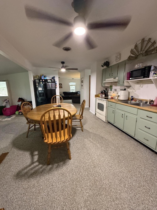 Listing Image 14