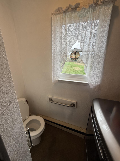 Listing Image 15