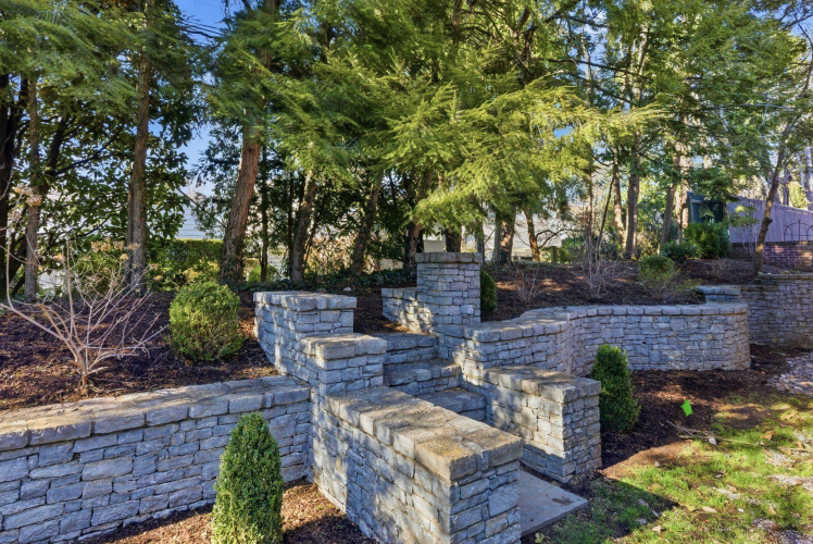 Listing Image 70