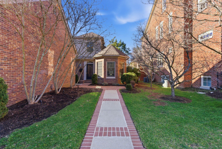 Listing Image 72