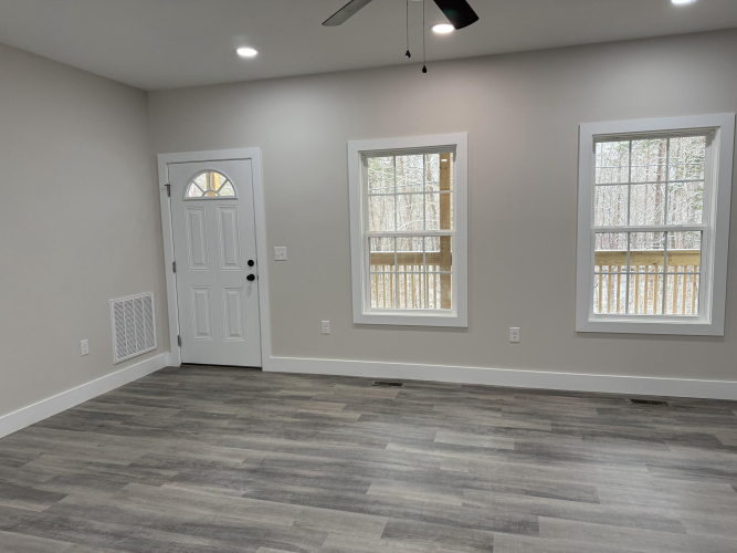 Listing Image 18