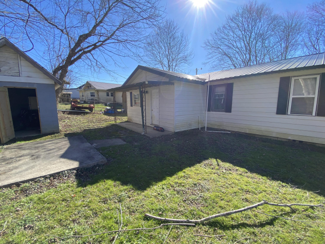 Listing Image 5