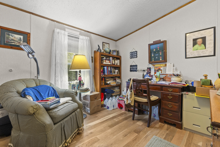 Listing Image 21