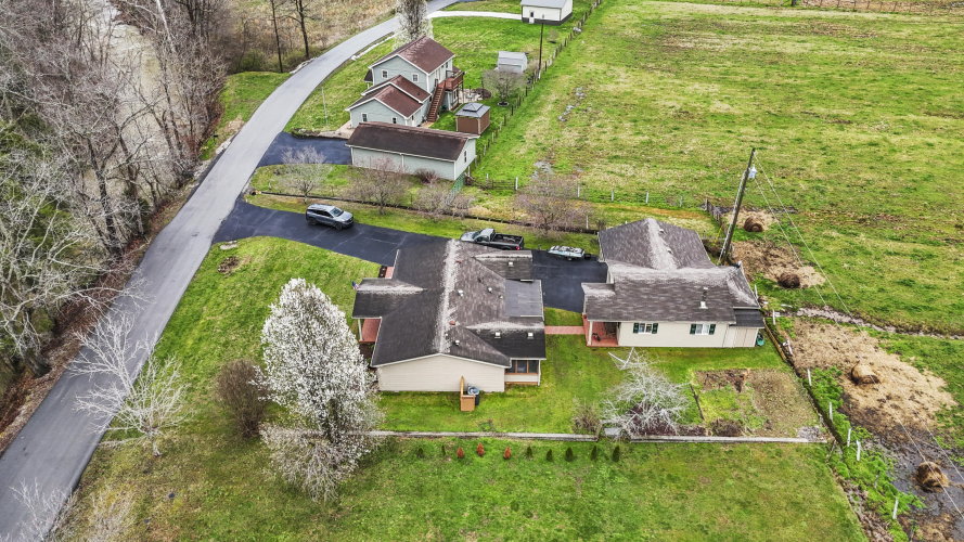 Listing Image 36