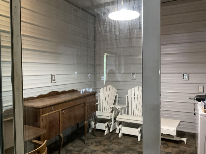 Listing Image 17