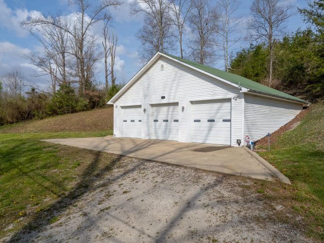 Listing Image 30