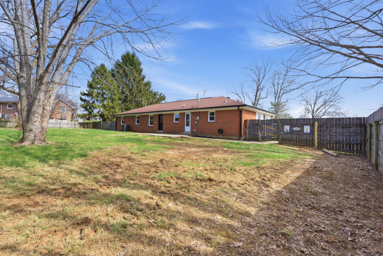 Listing Image 45