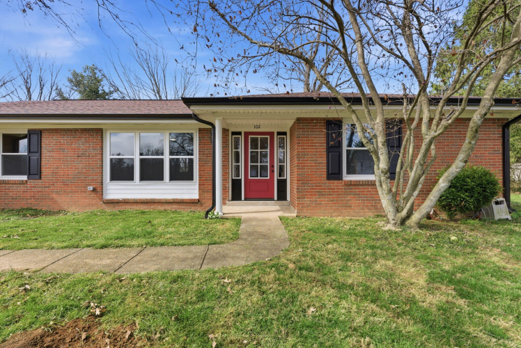 Listing Image 6