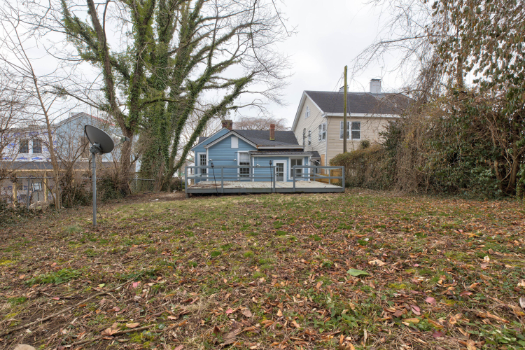 Listing Image 16