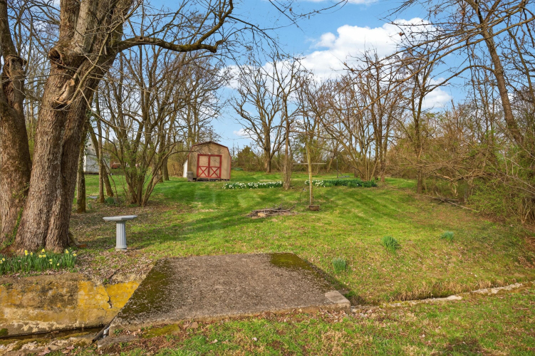 Listing Image 40